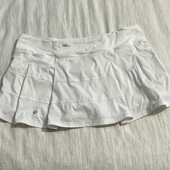 Lululemon Skirt - Picture 1 of 5